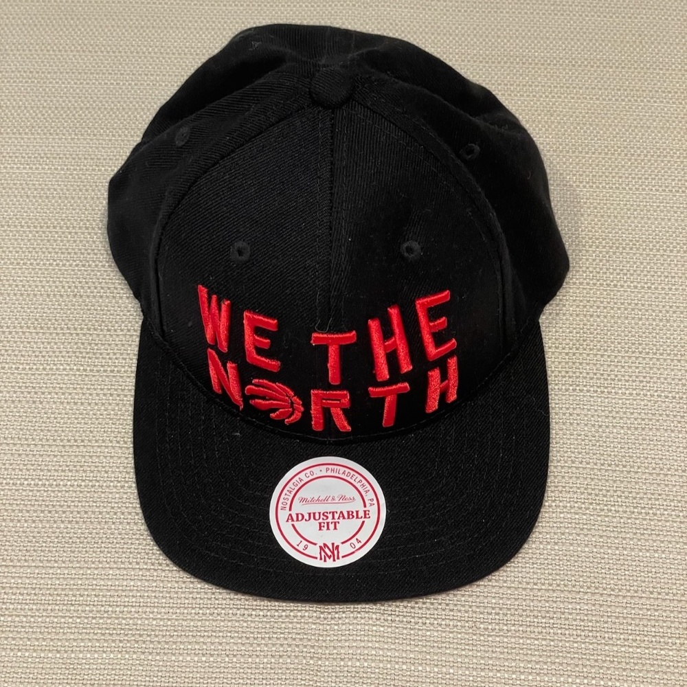 New Men's Mitchell & Ness White/Black Toronto Raptors - We The North Cup